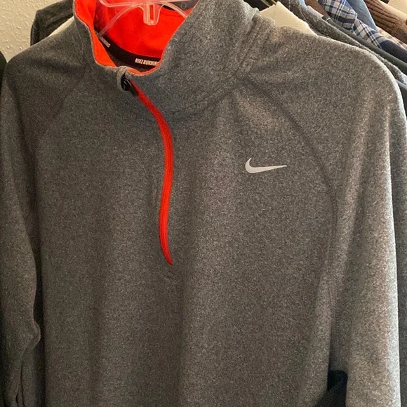 Nike Element DriFit 1/4 Zip - Picture 16 of 16